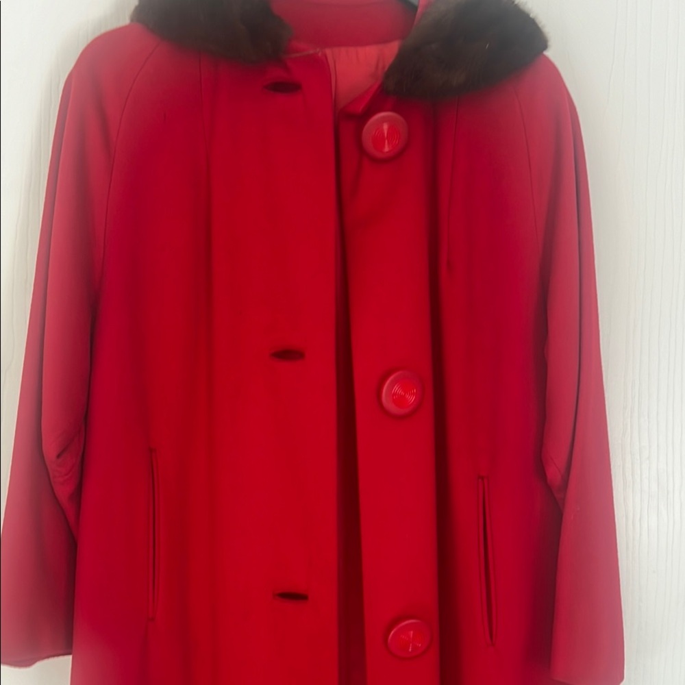 Vintage Red Wool Coat with mink fur collar. Like new condition. Beautiful lines
